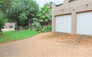 4 Bedroom House in Albemarle