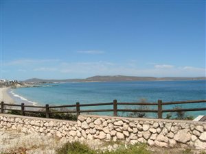 537 m² Land available in Calypso Beach