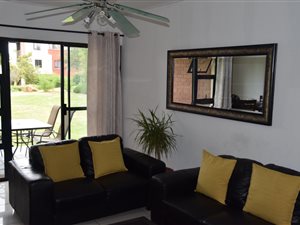 3 Bed Apartment in Roodepoort North