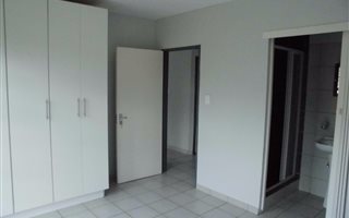2 Bedroom House in Die Wilgers
