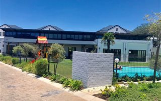 3 Bedroom Apartment in Petervale