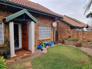 2 Bed Townhouse in Clubview