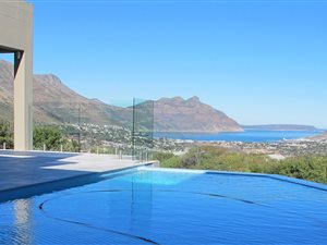 5 Bed House in Hout Bay and surrounds