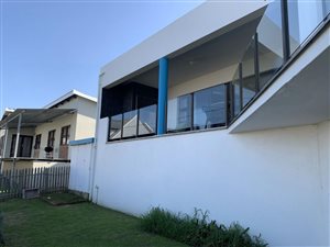 3 Bed House in Jongensfontein