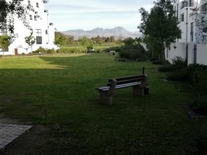 2 Bed Apartment in De Velde