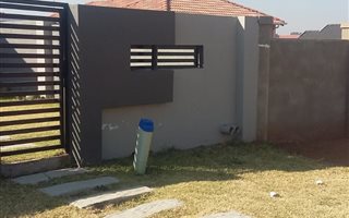 1 Bedroom Garden Cottage in Alveda