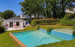 4 Bedroom House in Constantia Upper
