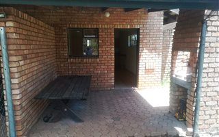 1 Bedroom Flat in Versterpark