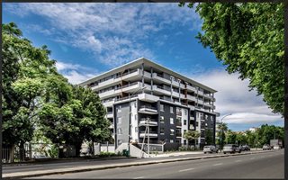 1 Bedroom Apartment in Rondebosch