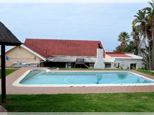 5 Bed House in Sunny Ridge