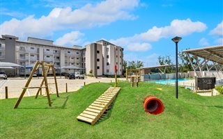 1 Bedroom Apartment in Broadacres