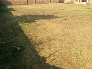 714 m² Land available in Kanonkop