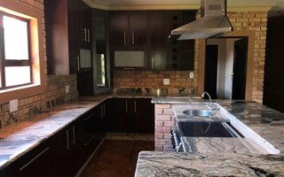 3 Bedroom House in Klerksdorp