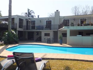 5 Bed House in Worlds View