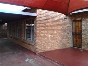 3 Bed House in Nellmapius