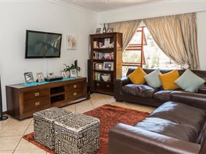 3 Bedroom Apartment in Sugarbush Estate