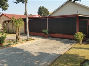 4 Bed House in Western Extension