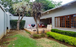 3 Bedroom House in Linden