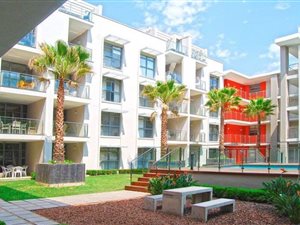 2 Bedroom Apartment in Houghton Estate
