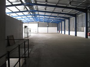 2700 m² Commercial space in Westmead