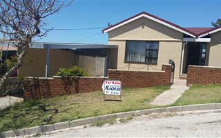3 Bedroom House in Steytler