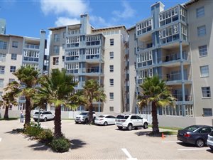 3 Bed Apartment in Diaz Beach