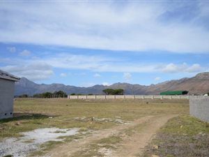 330 m² Land available in Admirals Park
