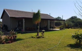 2.2 ha Farm in Lephalale (Ellisras)