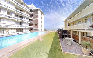 2 Bedroom Apartment in Strand North