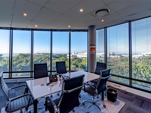 236 m² Office Space in Somerset Park
