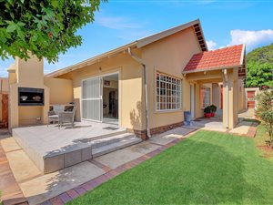 3 Bed Townhouse in Linden