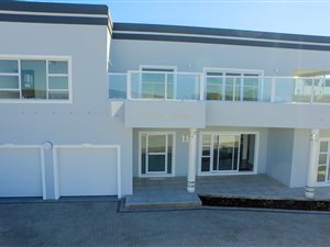 5 Bed House in Britannia Bay