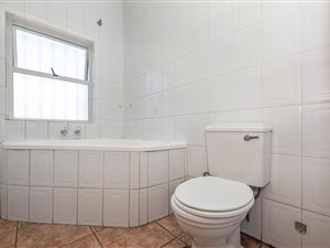 4 Bed House in Pollak Park