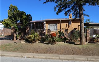 3 Bedroom House in Fairbridge Heights