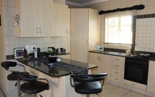 3 Bedroom Townhouse in Chroom Park