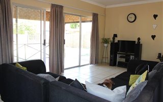 3 Bedroom Townhouse in Chroom Park