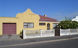 4 Bedroom House in Bellville South