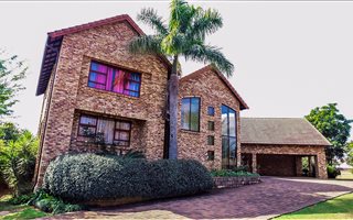 4 Bedroom House in White River Country Estate