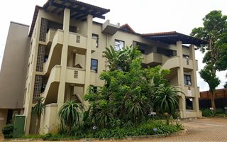3 Bedroom Flat in Westbrook