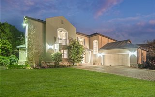 5 Bedroom House in Fourways Gardens