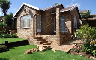 2 Bedroom Townhouse in Breaunanda