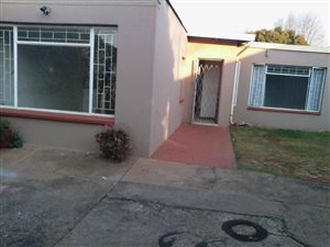 1 Bed Garden Cottage in Brakpan Central