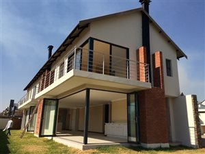 4 Bed House in Waterfall Country Village