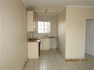 2 Bed Apartment in Rustenburg Central