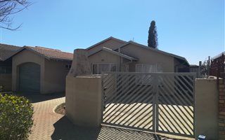 3 Bedroom House in Delmore Park