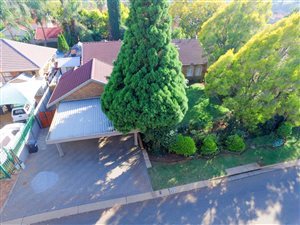4 Bed House in Eldoraigne