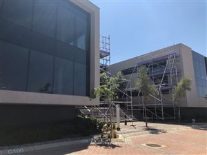 238 m² Commercial space in Waterfall City