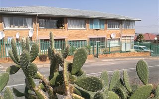 1 Bedroom Apartment in Rosettenville