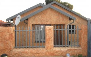 3 Bedroom House in Philip Nel Park
