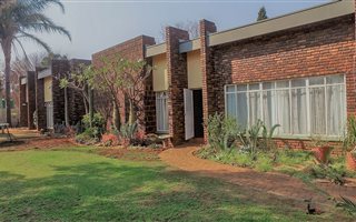 4 Bedroom House in Sterpark